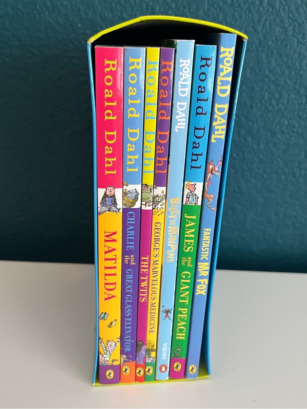 Roald Dahl Children's Book Collection 7 total James and the Giant Peach